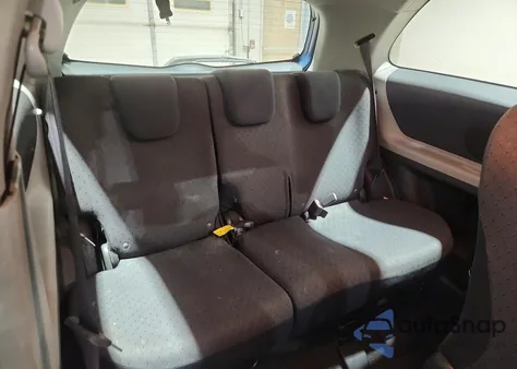 2010 Toyota Yaris z USA, uszkodzony, nr VIN JTDJT4K33A5284495